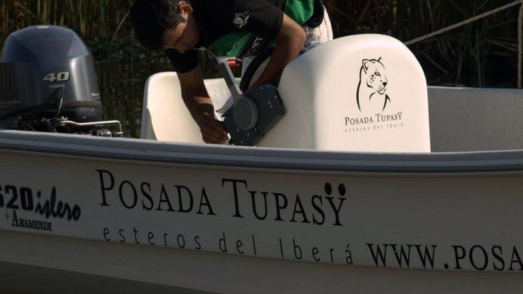 Tupasy Hotel Colonia Carlos Pellegrini Exterior photo