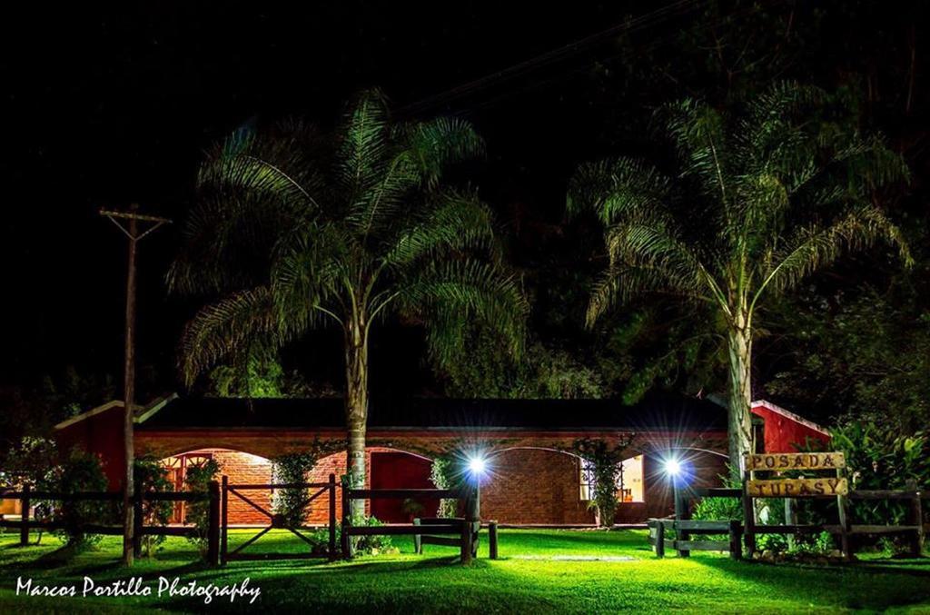 Tupasy Hotel Colonia Carlos Pellegrini Exterior photo